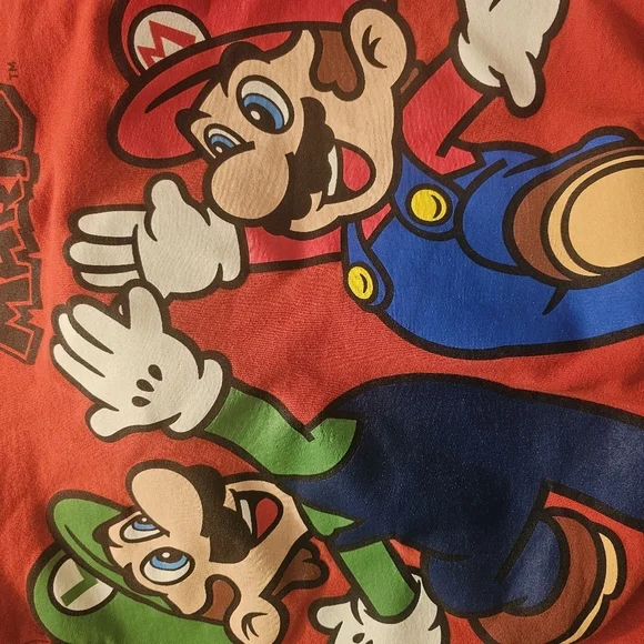 Kids Red Mario Brothers hoodie sweater size Medium 7/8 - Picture 2 of 6